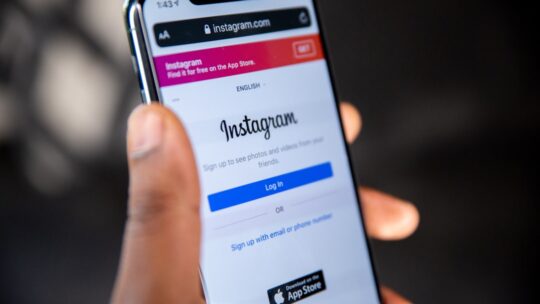 Visualizações de stories no Instagram caem drasticamente